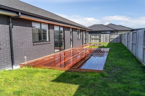 Photo of property in 19 Kimbrae Drive, Rototuna North, Hamilton, 3210