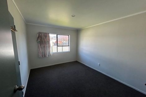 Photo of property in 12 Redwood Drive, Waipukurau, 4200
