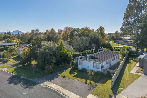 Photo of property in 15 Noni Street, Turangi, 3334