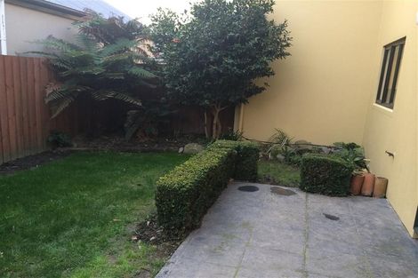 Photo of property in 27 Parade Court, Addington, Christchurch, 8024