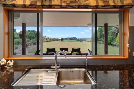 Photo of property in 281a Lund Road, Aongatete, 3178