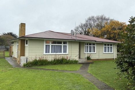 Photo of property in 43 Hammond Street, Bulls, 4818