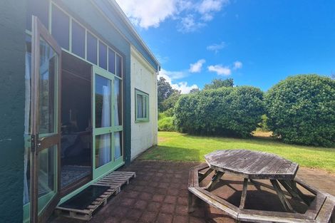 Photo of property in 48 Fox Street, Opunake, 4616