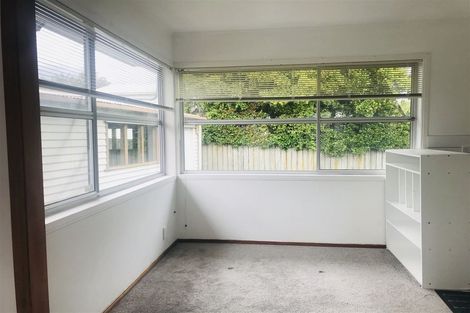 Photo of property in 345 Pakuranga Road, Pakuranga Heights, Auckland, 2010