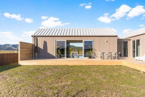 Photo of property in 218 Hamiora Street, Matarangi, 3592