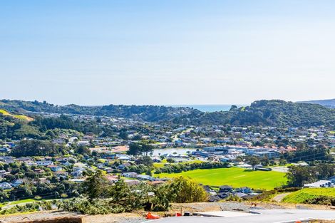 Photo of property in 3 Navigation Drive, Whitby, Porirua, 5024