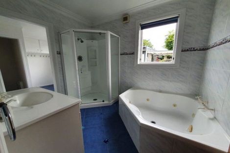 Photo of property in 686 Fergusson Drive, Elderslea, Upper Hutt, 5018