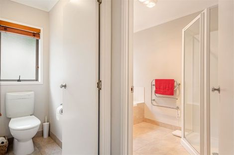 Photo of property in 3 Springtide Place, Red Beach, 0932