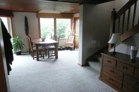 Photo of property in 6a Woodford Way, Crofton Downs, Wellington, 6035