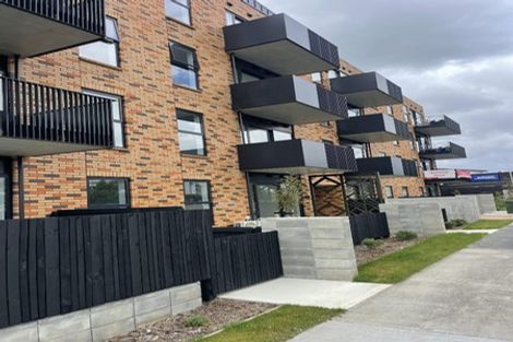 Photo of property in 104/2 Rauroa Lane, Hobsonville, Auckland, 0616