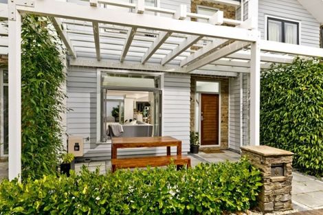 Photo of property in 36 Gunner Drive, Te Atatu Peninsula, Auckland, 0610