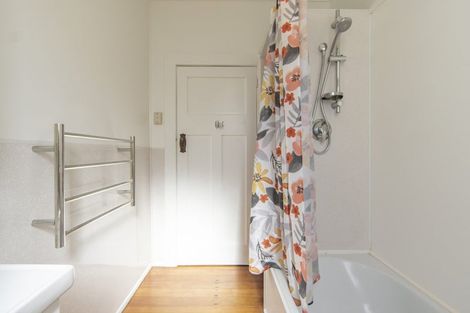 Photo of property in 84 Nixon Street, Hamilton East, Hamilton, 3216