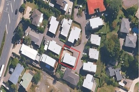 Photo of property in 559b Glenfield Road, Glenfield, Auckland, 0629