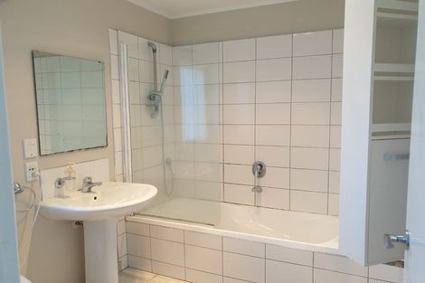 Photo of property in 2 Scott Road, Hobsonville, Auckland, 0616