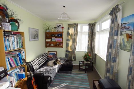 Photo of property in 20 Gladstone Street, Westport, 7825