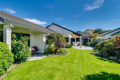 Photo of property in 89 Kensington Drive, Taradale, Napier, 4112