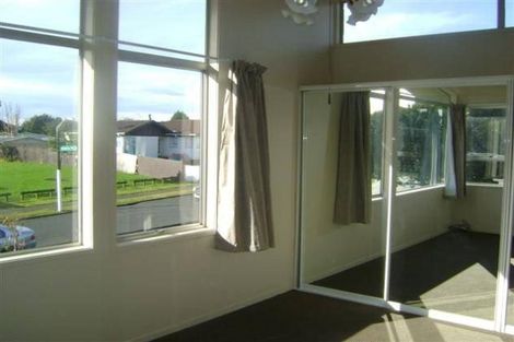 Photo of property in 33 Pallant Street, Manurewa, Auckland, 2102
