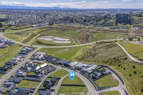 Photo of property in 24 Carex Rise, Cracroft, Christchurch, 8022