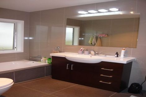 Photo of property in 6 Derbyshire Place, Dinsdale, Hamilton, 3204