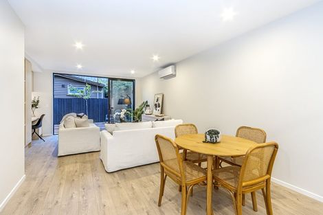 Photo of property in 2/76 Caledonian Road, St Albans, 8014