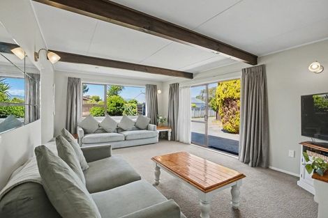 Photo of property in 95b Eatwell Avenue, Paraparaumu Beach, Paraparaumu, 5032