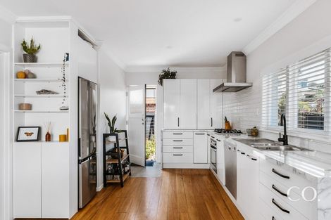 Photo of property in 132 Sutherland Road, Brookfield, Tauranga, 3110