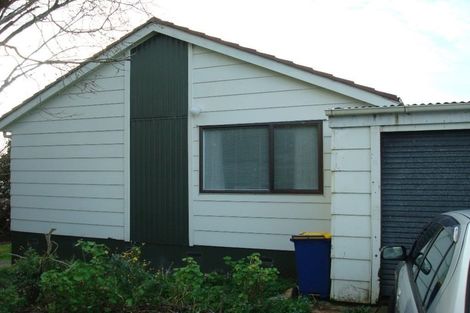 Photo of property in 111 Seymour Road, Sunnyvale, Auckland, 0612