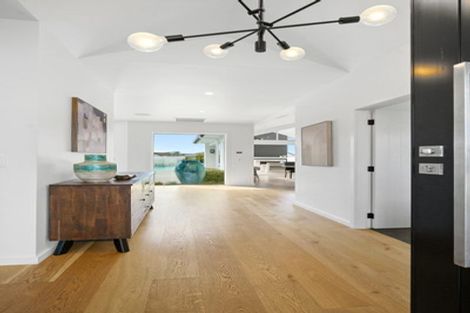 Photo of property in 12 Mike Smith Drive, Cambridge, 3434