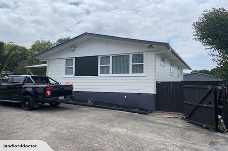 Photo of property in 43 Burbank Avenue, Manurewa, Auckland, 2102