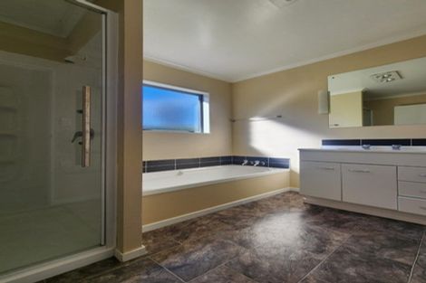 Photo of property in 53a Carthew Street, Okato, 4335