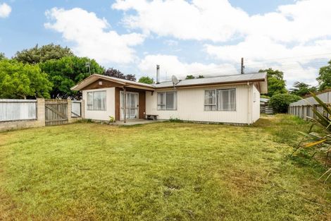 Photo of property in 17 Kirkcaldy Crescent, Flaxmere, Hastings, 4120