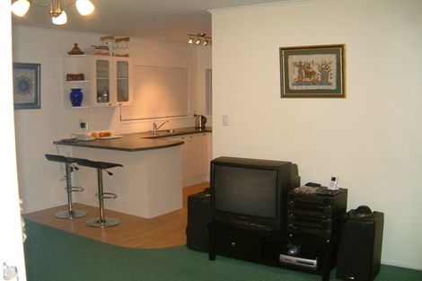 Photo of property in 1/152 Manuka Road, Bayview, Auckland, 0629