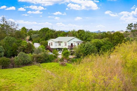Photo of property in 107 Harataua Road, Port Albert, Wellsford, 0973