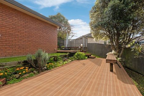 Photo of property in 30 Les Marston Place, Pukekohe, 2120