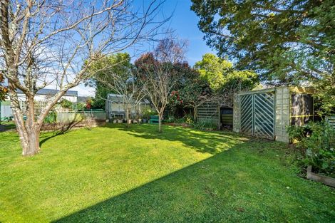 Photo of property in 10 Robertson Street, Elderslea, Upper Hutt, 5018