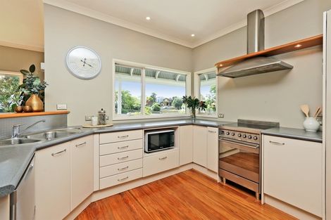 Photo of property in 26 Pukekura Place, Taradale, Napier, 4112