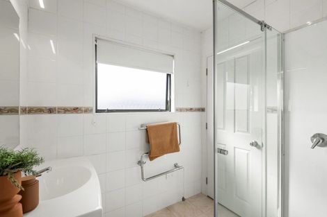 Photo of property in 3/41 Okura River Road, Okura, Auckland, 0792