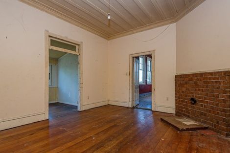 Photo of property in 27 Tokomaru Road, Tokomaru, Palmerston North, 4474
