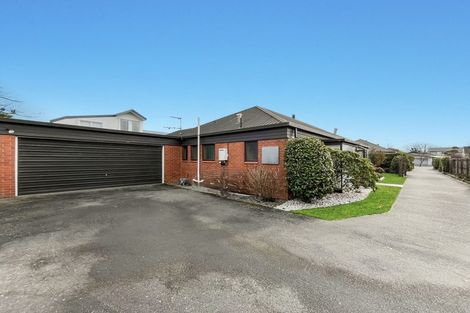 Photo of property in 30a Taylors Avenue, Bryndwr, Christchurch, 8052