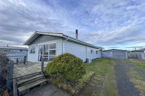 Photo of property in 11 Boyne Street, Clifton, Invercargill, 9812