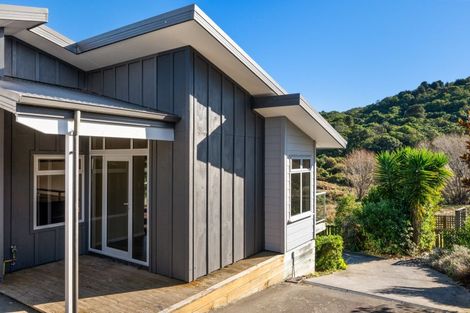 Photo of property in 3a Rohe Drive, Waikawa, Picton, 7220