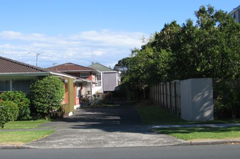Photo of property in 4/28 Bute Road, Browns Bay, Auckland, 0630