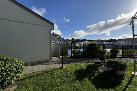 Photo of property in Monterey Apartments, 21/232 Middleton Road, Glenside, Wellington, 6037