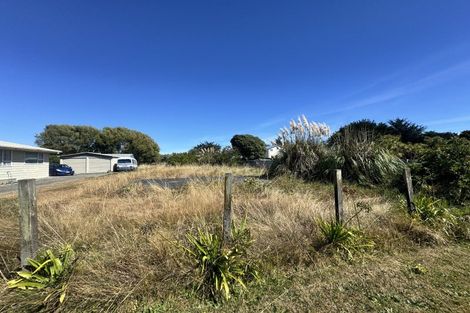 Photo of property in 24 Tuiti Street, Hokio Beach, Levin, 5571