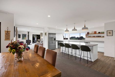 Photo of property in 515 Carrington Road, Hurworth, New Plymouth, 4371