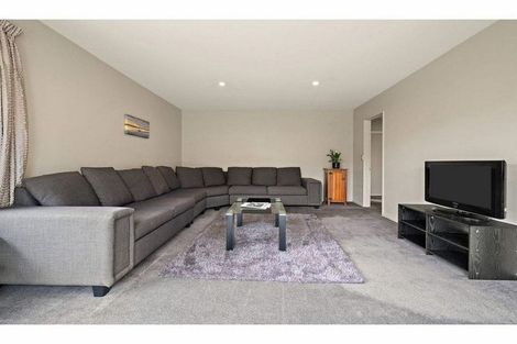 Photo of property in 402a Yaldhurst Road, Russley, Christchurch, 8042