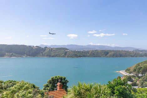 Photo of property in Grafon Court Flats, 5/53 Grafton Road, Roseneath, Wellington, 6011
