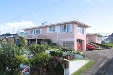 Photo of property in 63 Hinewa Road, Otumoetai, Tauranga, 3110