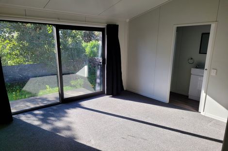Photo of property in 12 Victory Place, Aramoho, Whanganui, 4500