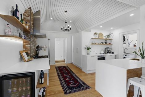 Photo of property in 28 Hawkesbury Avenue, St Albans, Christchurch, 8014